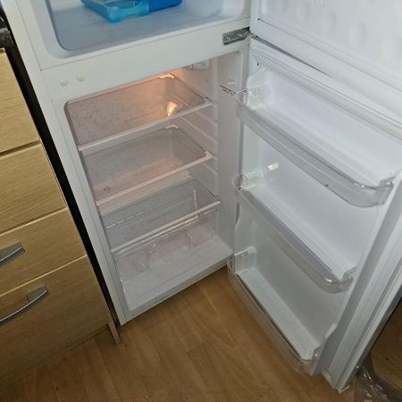 6 Berth Pet Friendly Caravan On Sandy Glade Berrow Buitenkant foto